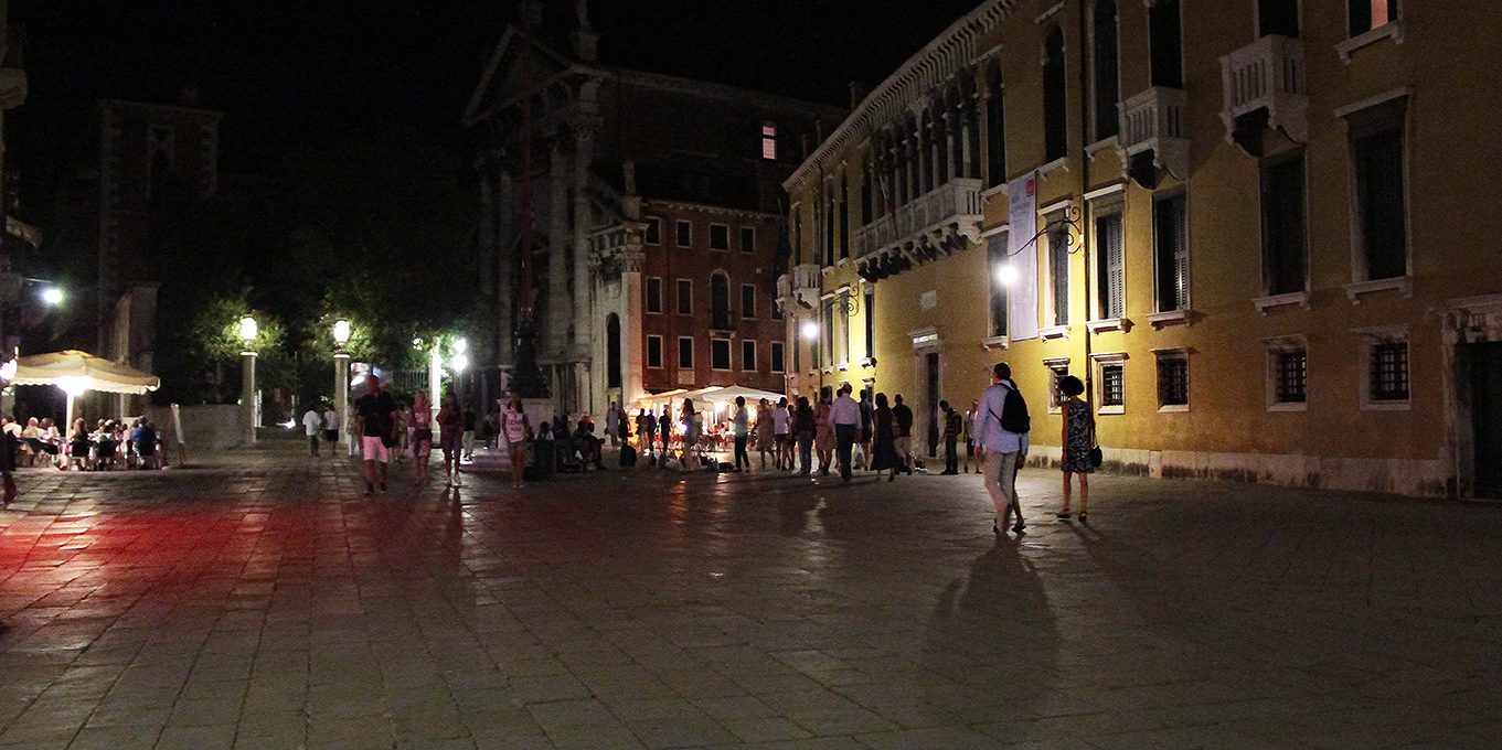 54 - Campo Santo Stefano 4.jpg